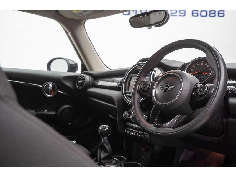 MINI Hatch 2.0 Cooper S Classic Euro 6 (s/s) 3dr - U1520