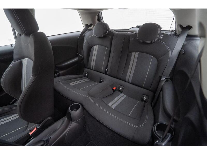 MINI Hatch 2.0 Cooper S Classic Euro 6 (s/s) 3dr - U1520