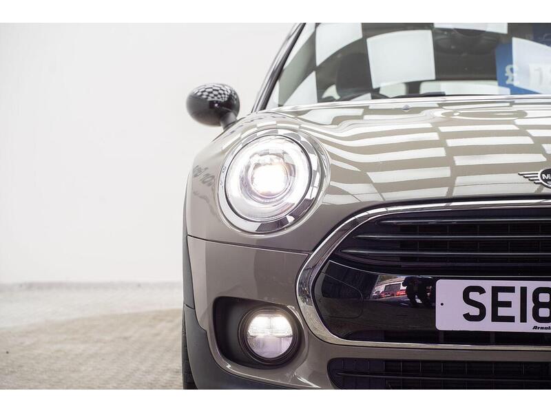 MINI Clubman 1.5 Cooper Euro 6 (s/s) 6dr - U1522