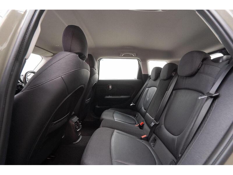 MINI Clubman 1.5 Cooper Euro 6 (s/s) 6dr - U1522