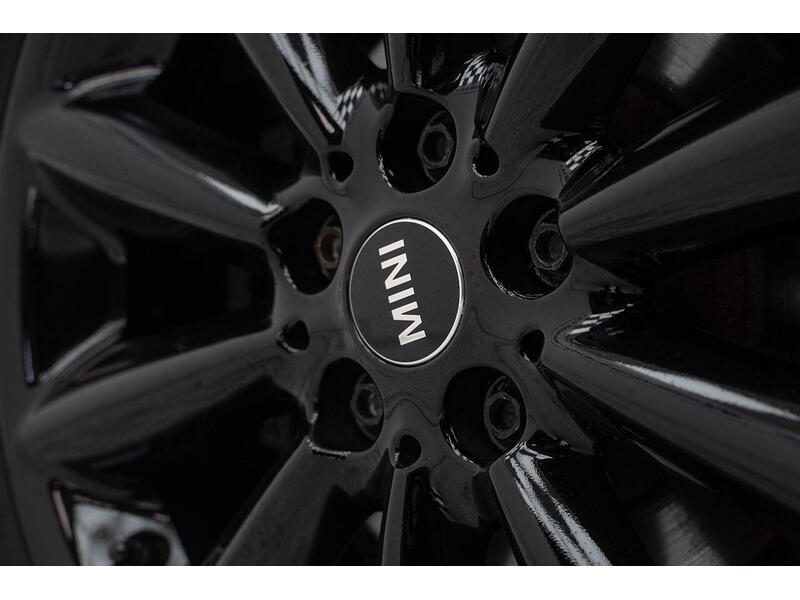 MINI Clubman 1.5 Cooper Euro 6 (s/s) 6dr - U1522