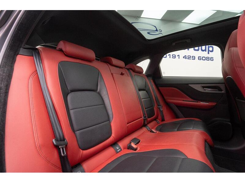 Jaguar F-PACE 3.0 D300 V6 S Auto AWD Euro 6 (s/s) 5dr - U1524