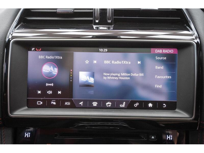 Jaguar F-PACE 3.0 D300 V6 S Auto AWD Euro 6 (s/s) 5dr - U1524