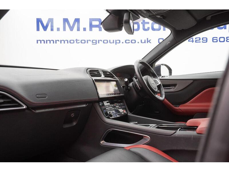Jaguar F-PACE 3.0 D300 V6 S Auto AWD Euro 6 (s/s) 5dr - U1524