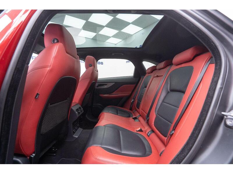 Jaguar F-PACE 3.0 D300 V6 S Auto AWD Euro 6 (s/s) 5dr - U1524