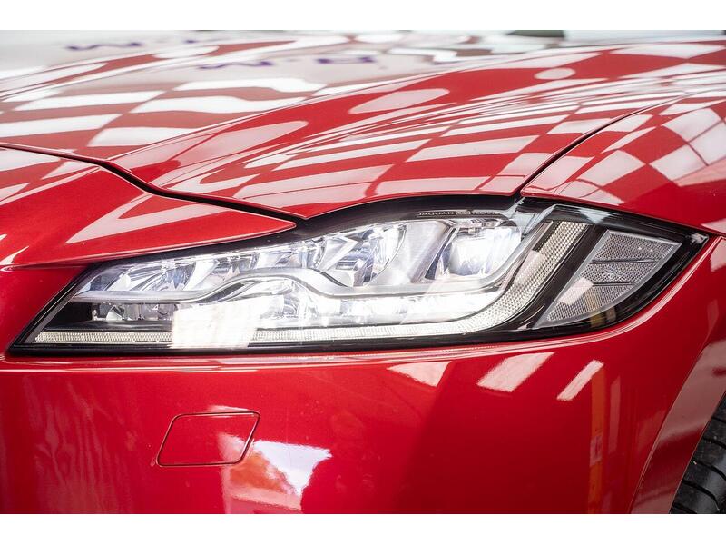 Jaguar F-PACE 3.0 D300 V6 S Auto AWD Euro 6 (s/s) 5dr - U1524