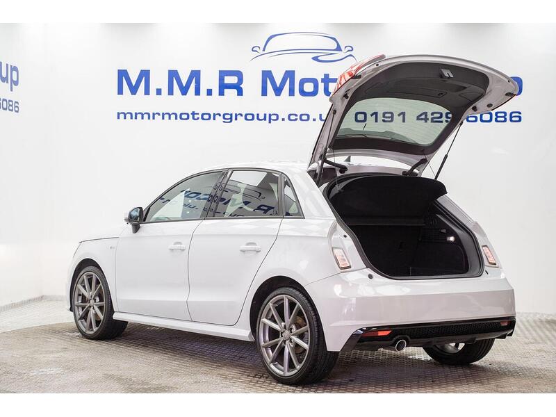 Audi A1 1.6 TDI Black Edition Sportback Euro 6 (s/s) 5dr - U1528