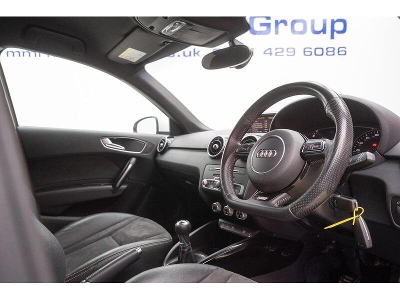 Audi A1 1.6 TDI Black Edition Sportback Euro 6 (s/s) 5dr - U1528