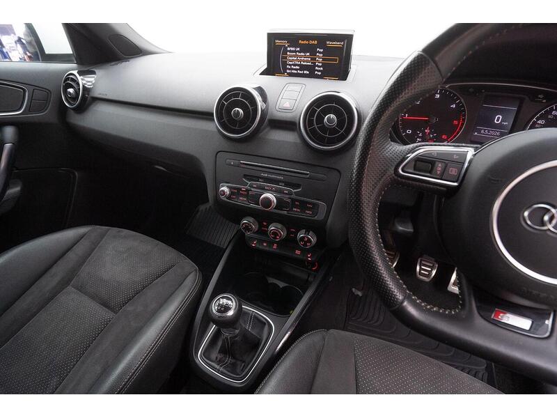 Audi A1 1.6 TDI Black Edition Sportback Euro 6 (s/s) 5dr - U1528