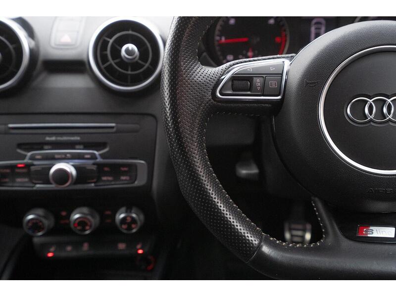 Audi A1 1.6 TDI Black Edition Sportback Euro 6 (s/s) 5dr - U1528