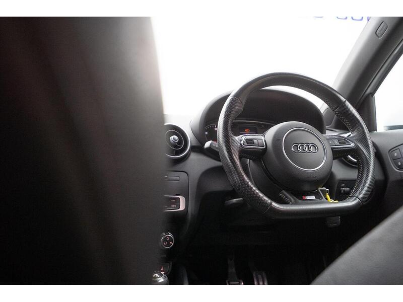 Audi A1 1.6 TDI Black Edition Sportback Euro 6 (s/s) 5dr - U1528