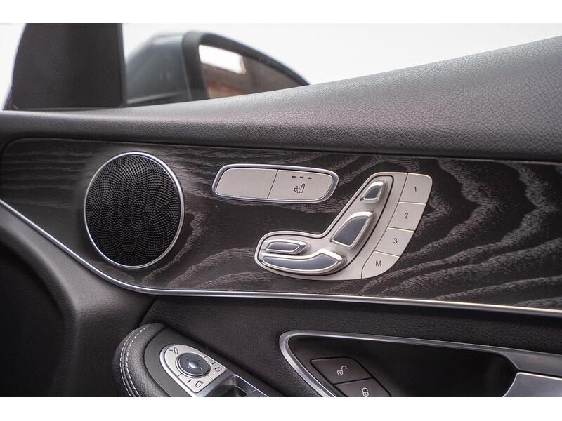 Mercedes-Benz GLC 2.1 GLC250d AMG Line (Premium) G-Tronic 4MATIC Euro 6 (s/s) 5dr - U1530