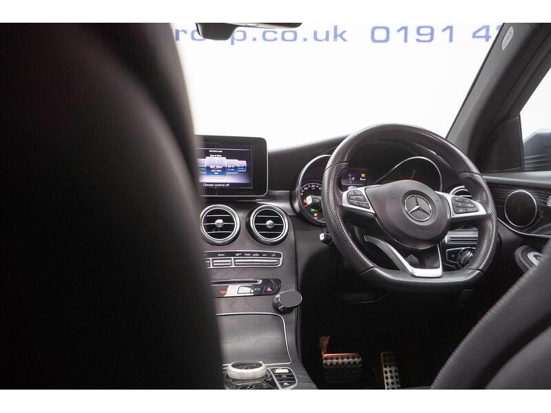 Mercedes-Benz GLC 2.1 GLC250d AMG Line (Premium) G-Tronic 4MATIC Euro 6 (s/s) 5dr - U1530