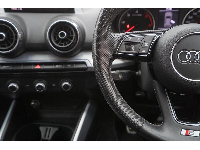 Audi Q2 1.6 TDI 30 S line Euro 6 (s/s) 5dr - U1536