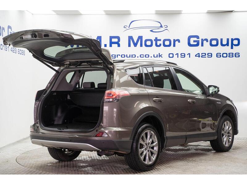 Toyota RAV4 RAV4 Excel SUV 2 Automatic Petrol Hybrid - U1537