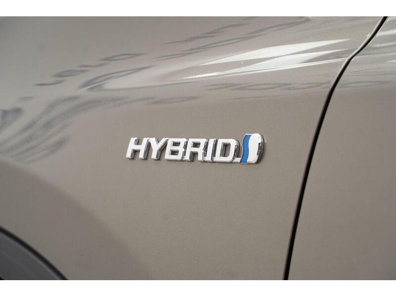 Toyota RAV4 RAV4 Excel SUV 2 Automatic Petrol Hybrid - U1537