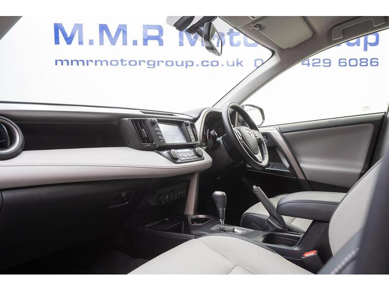 Toyota RAV4 RAV4 Excel SUV 2 Automatic Petrol Hybrid - U1537