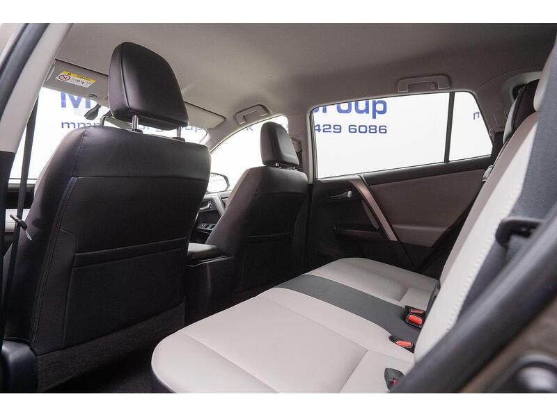 Toyota RAV4 RAV4 Excel SUV 2 Automatic Petrol Hybrid - U1537