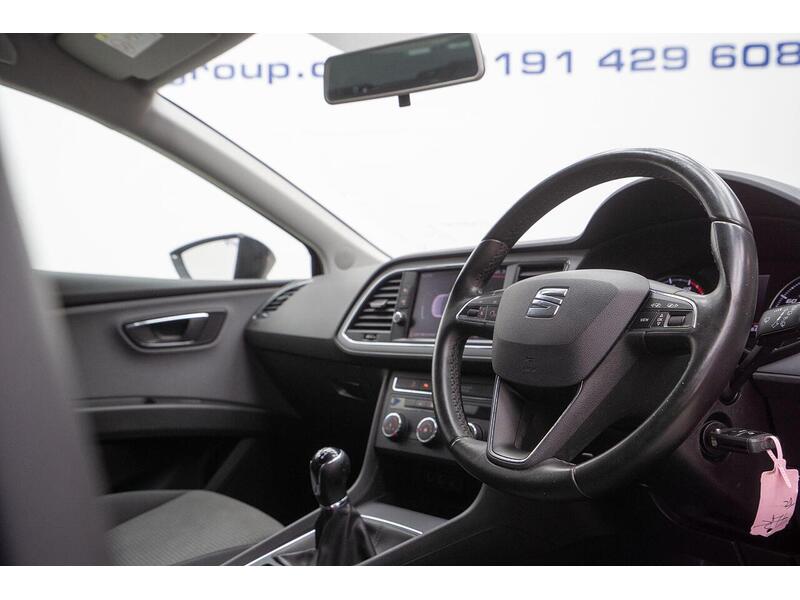SEAT Leon 1.5 TSI EVO SE Dynamic Euro 6 (s/s) 5dr - U1541