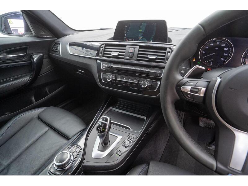 BMW 1 Series 2.0 120i GPF M Sport Shadow Edition Auto Euro 6 (s/s) 3dr - U1573