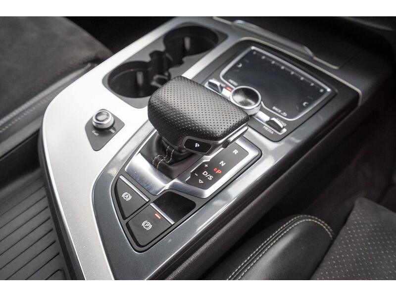 Audi Q7 3.0 TDI V6 S line Tiptronic quattro Euro 6 (s/s) 5dr - U1588