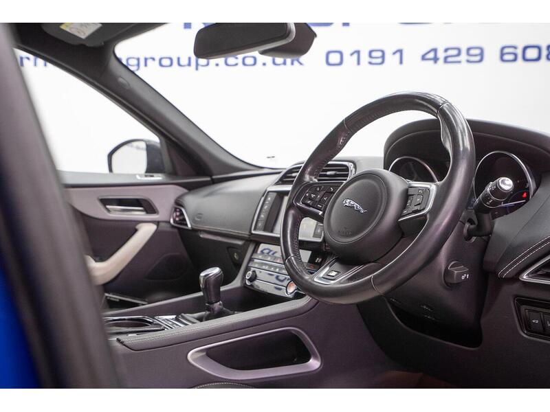 Jaguar F-PACE 2.0 D165 R-Sport Euro 6 (s/s) 5dr - U1601