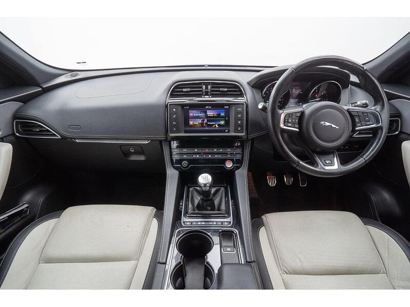 Jaguar F-PACE 2.0 D165 R-Sport Euro 6 (s/s) 5dr - U1601