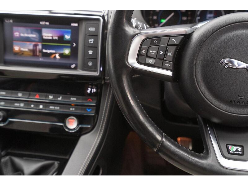 Jaguar F-PACE 2.0 D165 R-Sport Euro 6 (s/s) 5dr - U1601