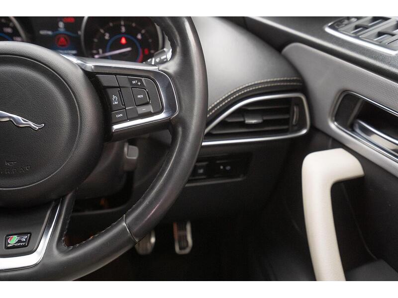 Jaguar F-PACE 2.0 D165 R-Sport Euro 6 (s/s) 5dr - U1601