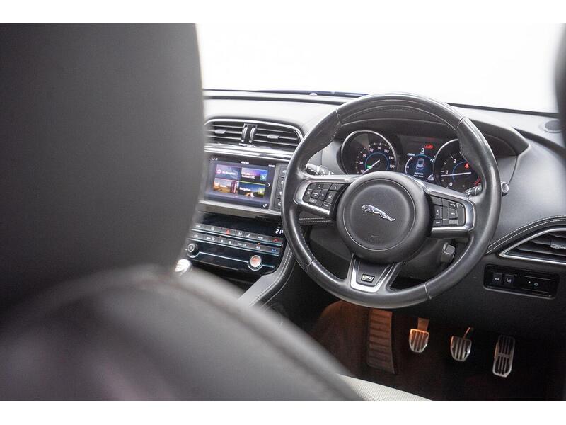 Jaguar F-PACE 2.0 D165 R-Sport Euro 6 (s/s) 5dr - U1601