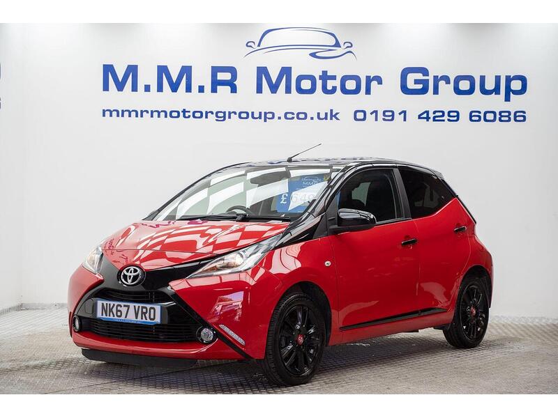 Toyota AYGO 1.0 VVT-i x-cite 4 Red Bi-Tone Euro 6 5dr - U1623
