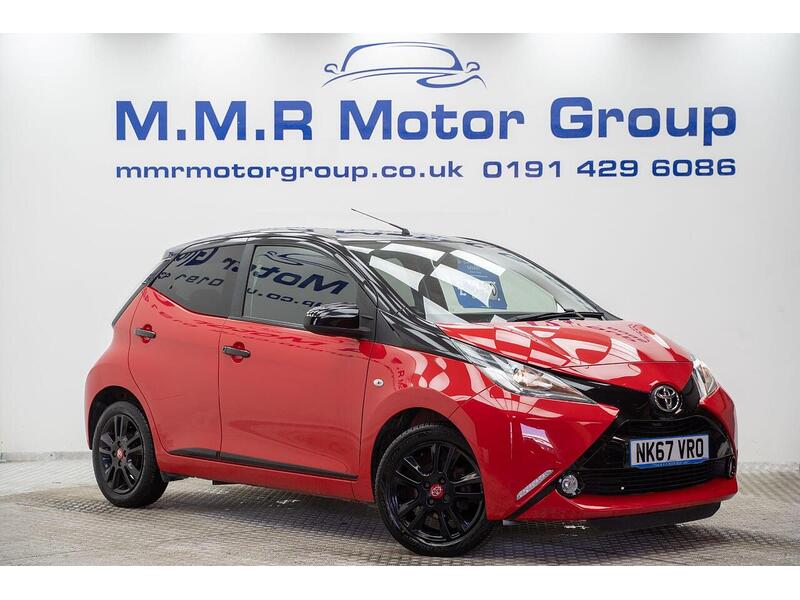 Toyota AYGO 1.0 VVT-i x-cite 4 Red Bi-Tone Euro 6 5dr - U1623