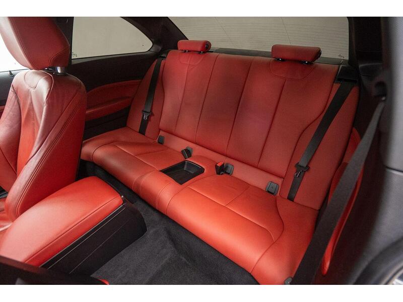 BMW 2 Series 3.0 M240i Auto Euro 6 (s/s) 2dr - U1663