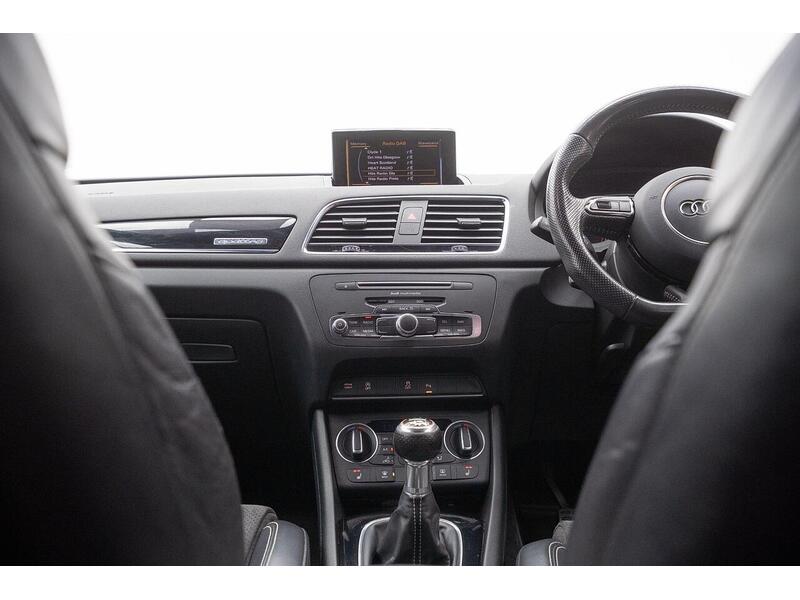 Audi Q3 2.0 TDI Black Edition quattro Euro 6 (s/s) 5dr - U1670