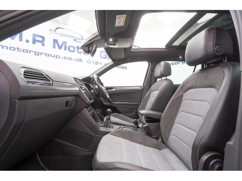 Volkswagen Tiguan 2.0 TDI R-Line Tech Euro 6 (s/s) 5dr - U1679
