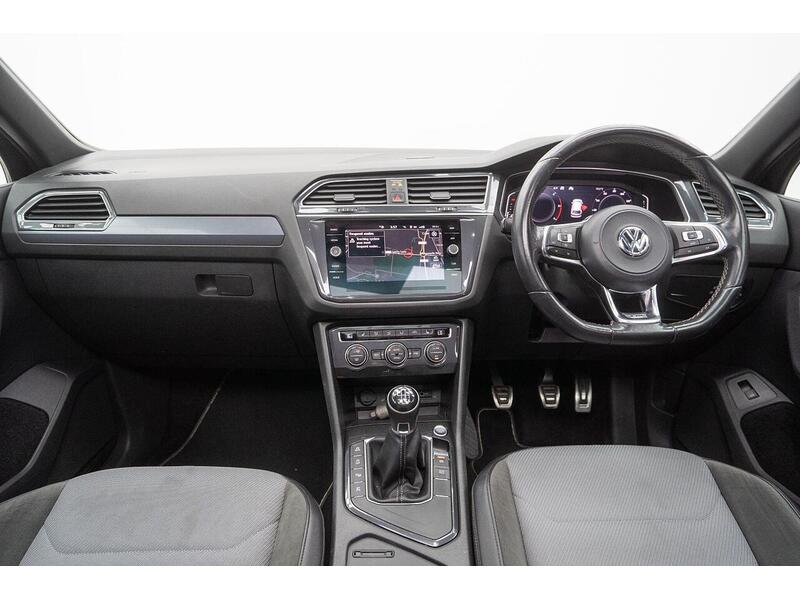 Volkswagen Tiguan 2.0 TDI R-Line Tech Euro 6 (s/s) 5dr - U1679