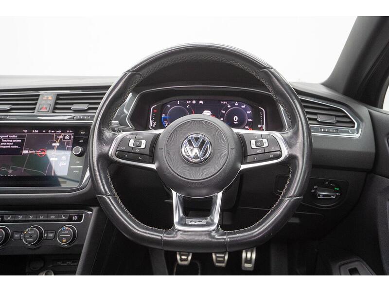 Volkswagen Tiguan 2.0 TDI R-Line Tech Euro 6 (s/s) 5dr - U1679
