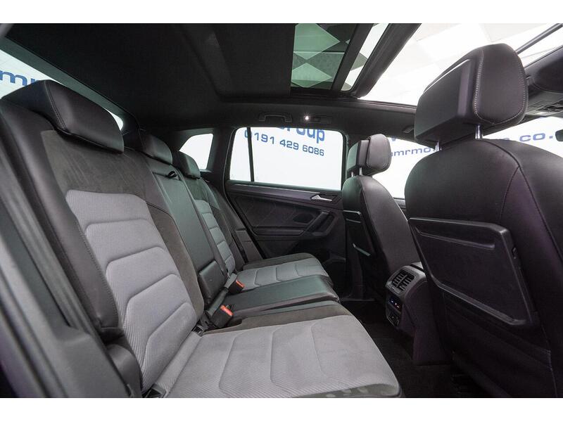 Volkswagen Tiguan 2.0 TDI R-Line Tech Euro 6 (s/s) 5dr - U1679