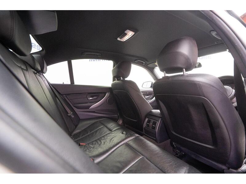 BMW 3 Series 2.0 320d M Sport Auto Euro 6 (s/s) 4dr - U1720
