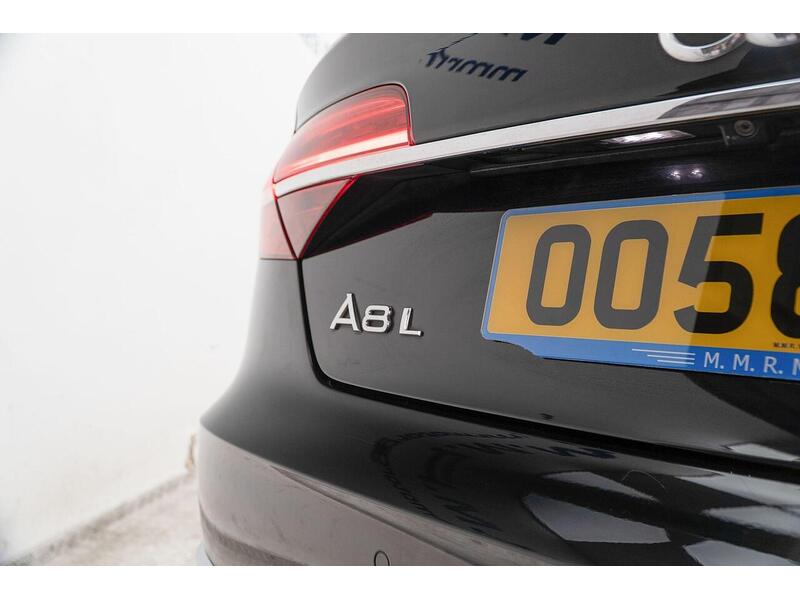 Audi A8 4.2 TDI V8 SE Executive Tiptronic quattro Euro 6 (s/s) 4dr LWB - U1727