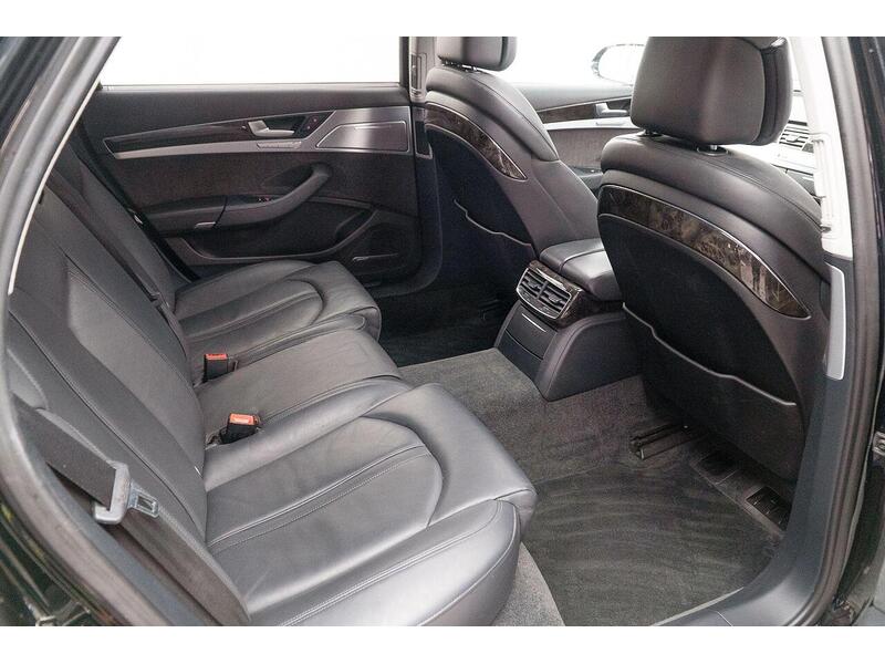 Audi A8 4.2 TDI V8 SE Executive Tiptronic quattro Euro 6 (s/s) 4dr LWB - U1727