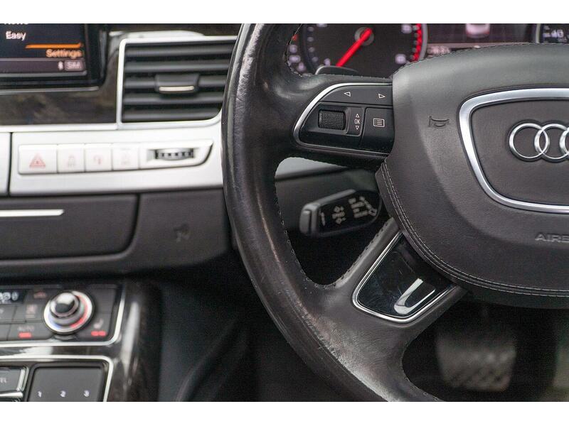 Audi A8 4.2 TDI V8 SE Executive Tiptronic quattro Euro 6 (s/s) 4dr LWB - U1727