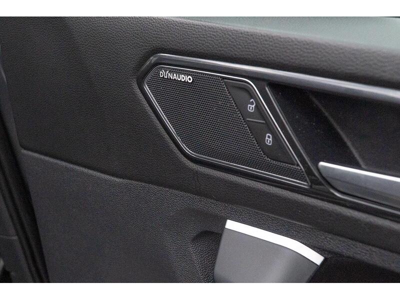 Volkswagen Tiguan 2.0 BiTDI R-Line DSG 4Motion Euro 6 (s/s) 5dr - U1777