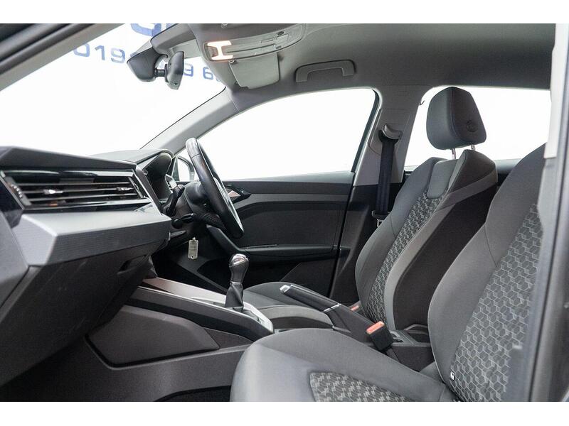 Audi A1 1.0 TFSI 30 Sport Sportback Euro 6 (s/s) 5dr - U1785