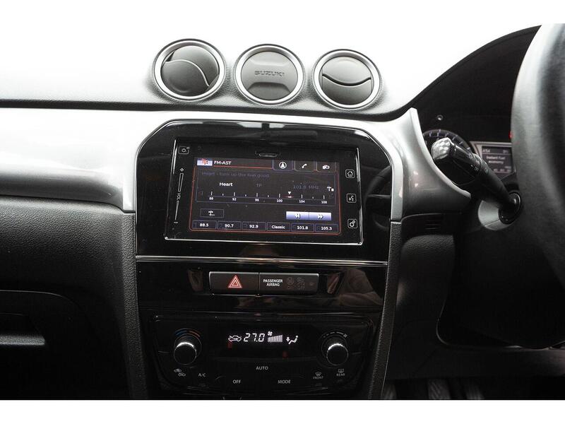 Suzuki Vitara 1.6 SZ-T Euro 6 (s/s) 5dr SUV Manual Petrol - U683