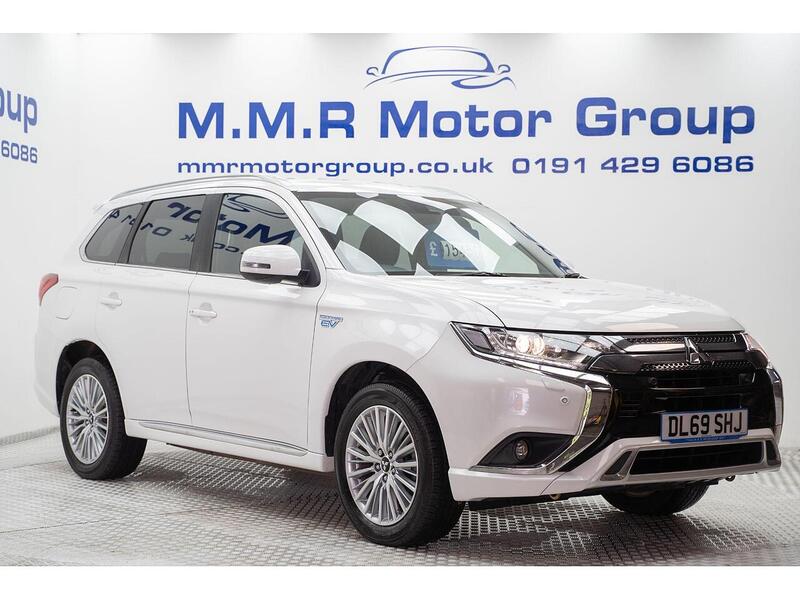 Mitsubishi Outlander 2.4h TwinMotor 13.8kWh Dynamic Safety CVT 4WD Euro 6 (s/s) 5dr - U785