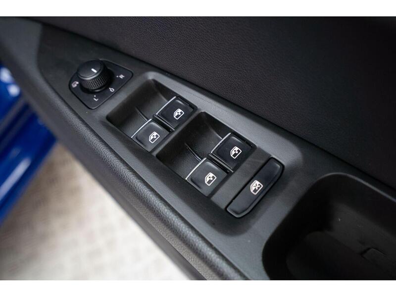 SEAT Leon 2.0 TDI XCELLENCE Euro 6 (s/s) 5dr - U854