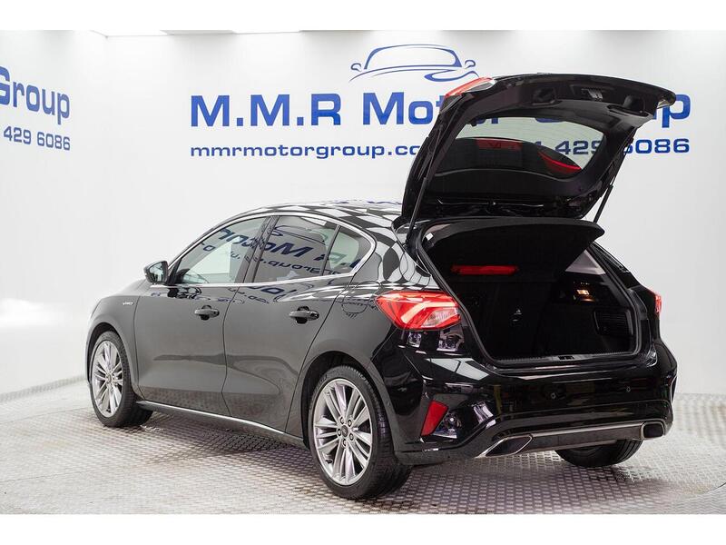 Ford Focus Focus Vignale Hatchback 1 Manual Petrol - U855