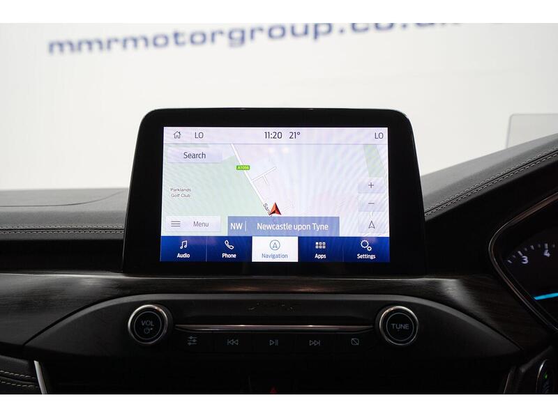 Ford Focus Focus Vignale Hatchback 1 Manual Petrol - U855