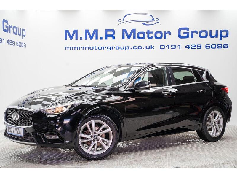 Infiniti Q30 Q30 Business Executive Hatchback 1 Manual Diesel - U864